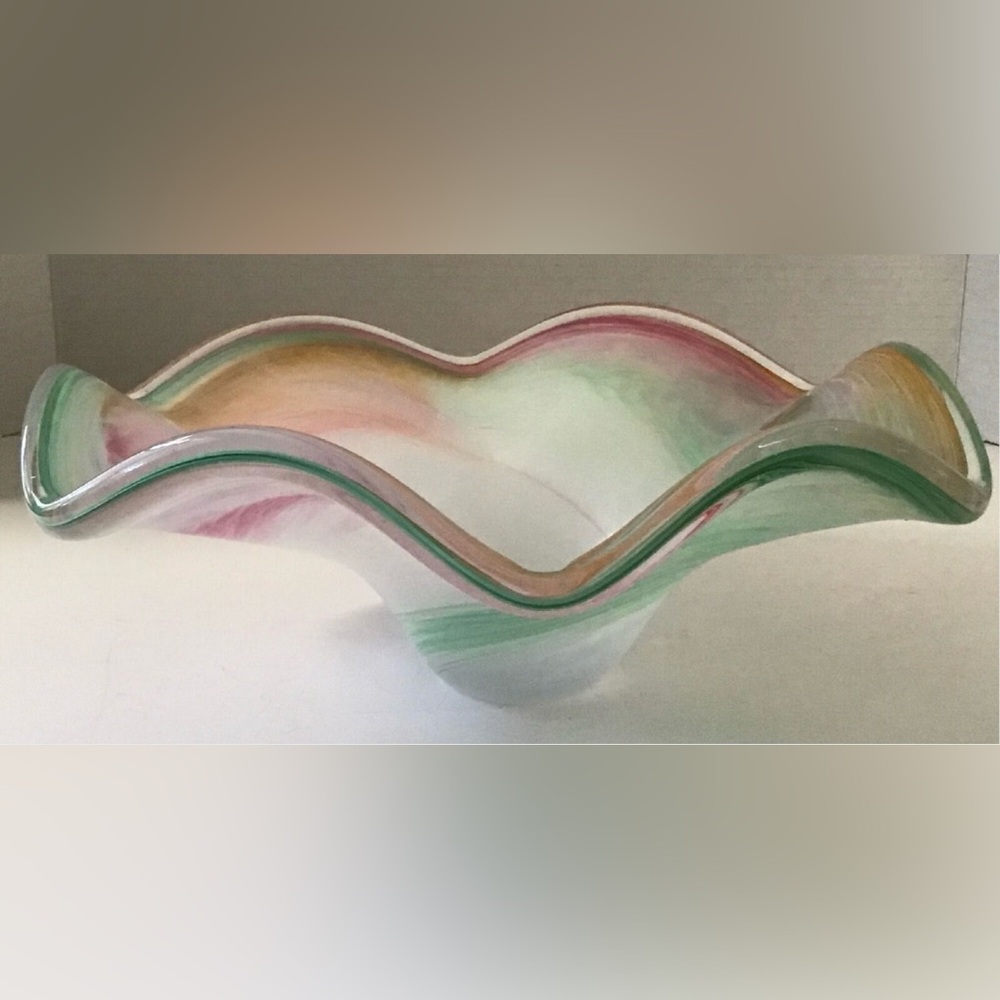 Beautifully Elegant Vintage Murano Bowl